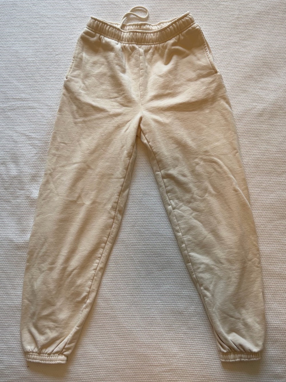 Aritzia TNA Extra Fleece Mega Joggers in Cream